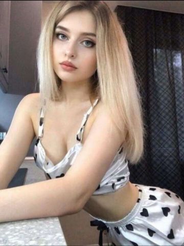 Проститутка Амелия